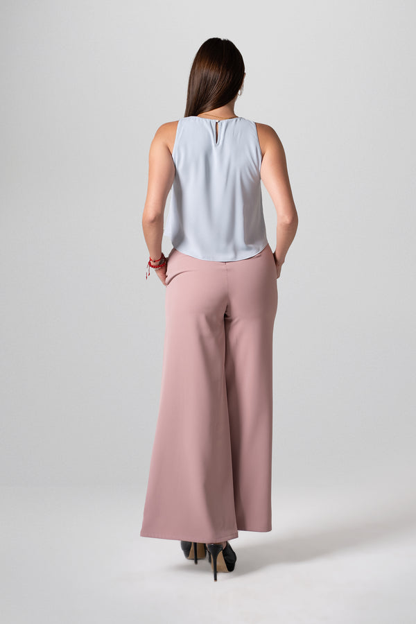 Blusa básica sin mangas con cuello redondo