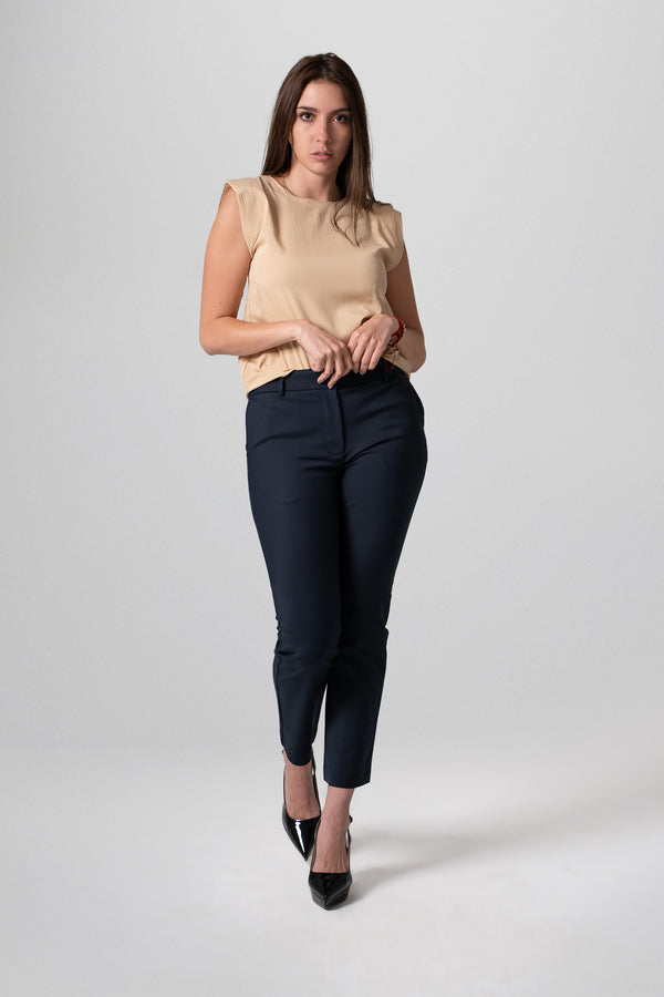 Blusa sin mangas cuello redondo