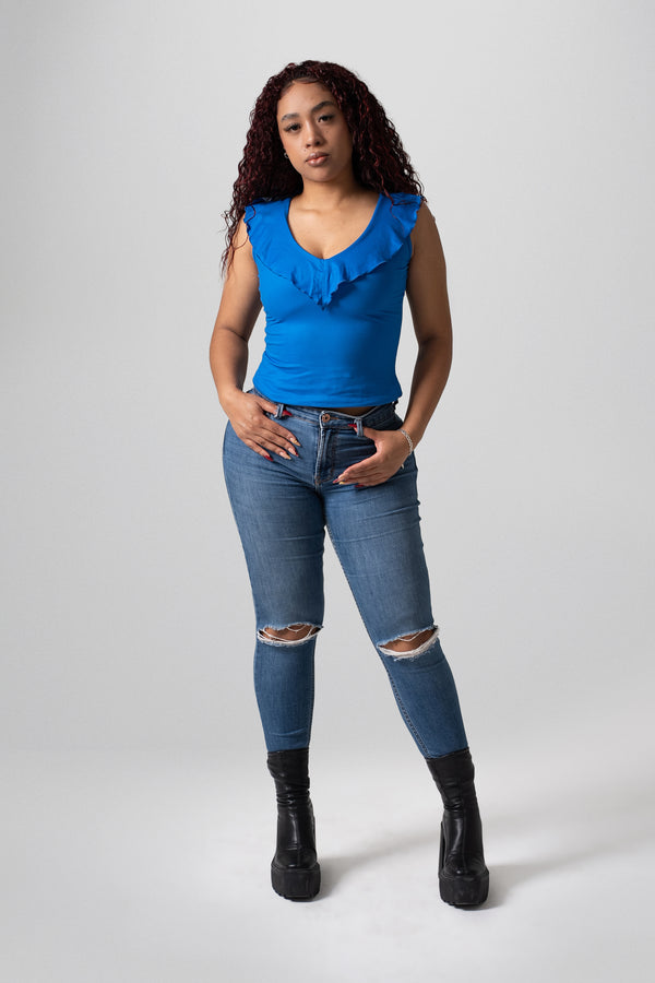 Top Azul Escote V con Ondas