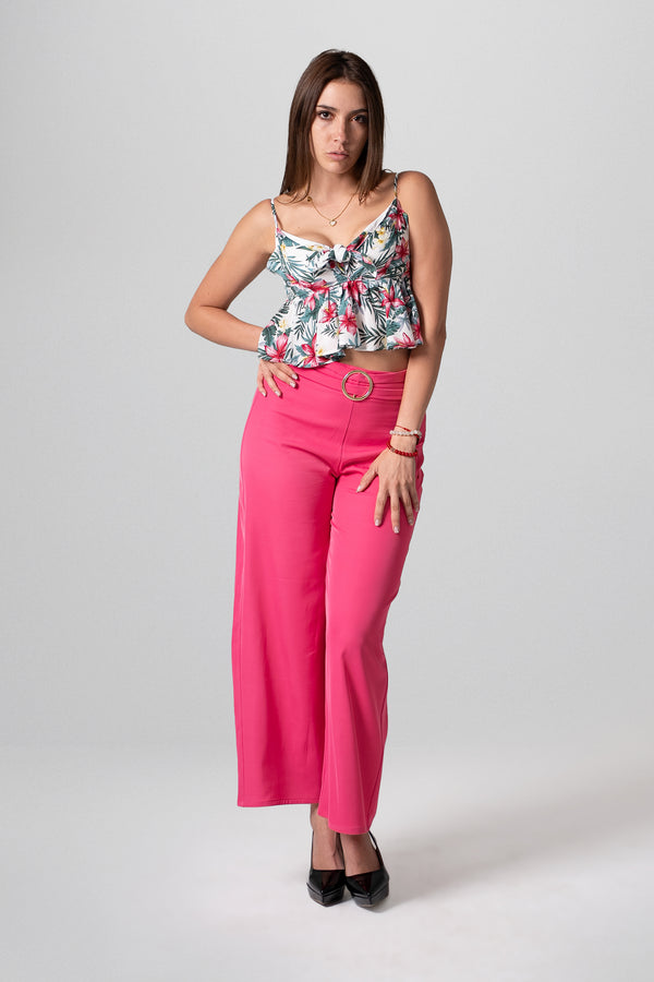 Top tropical con nudo frontal