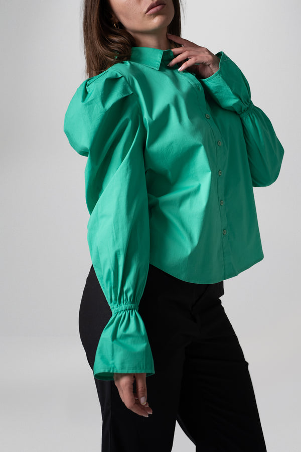 Blusa camisera manga larga con hombros abullonados